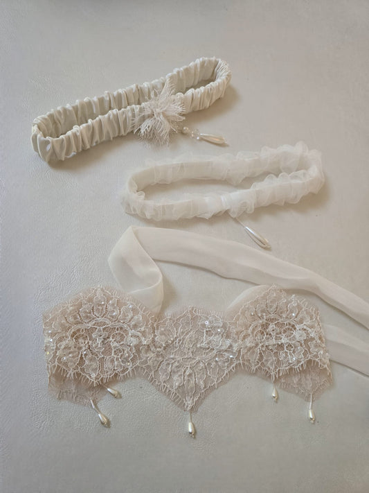 BRIDAL GARTER